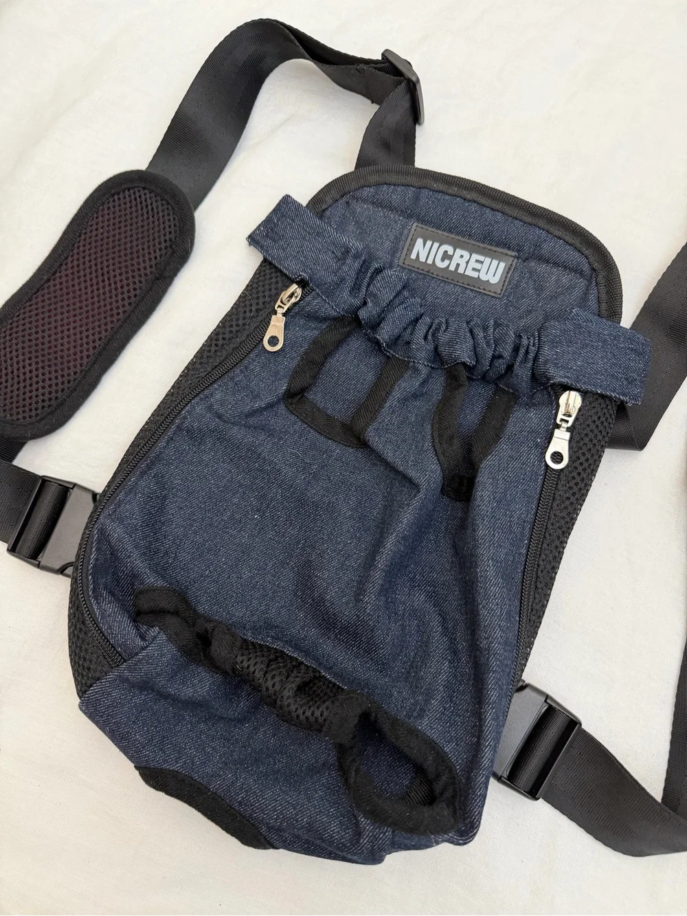 NICREW Legs Out Front Dog Carrier Backpack